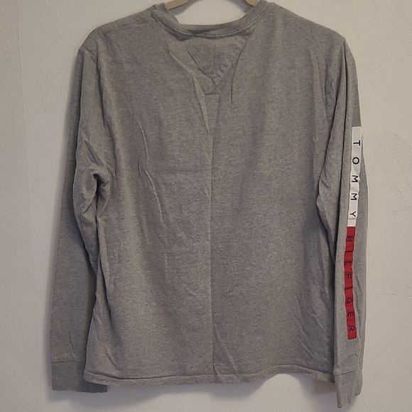 Tommy Hilfiger Gray Long Sleeve Tee with Red and Blue Accents - Picture 6 of 7